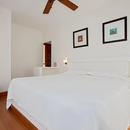 Laborie Villa